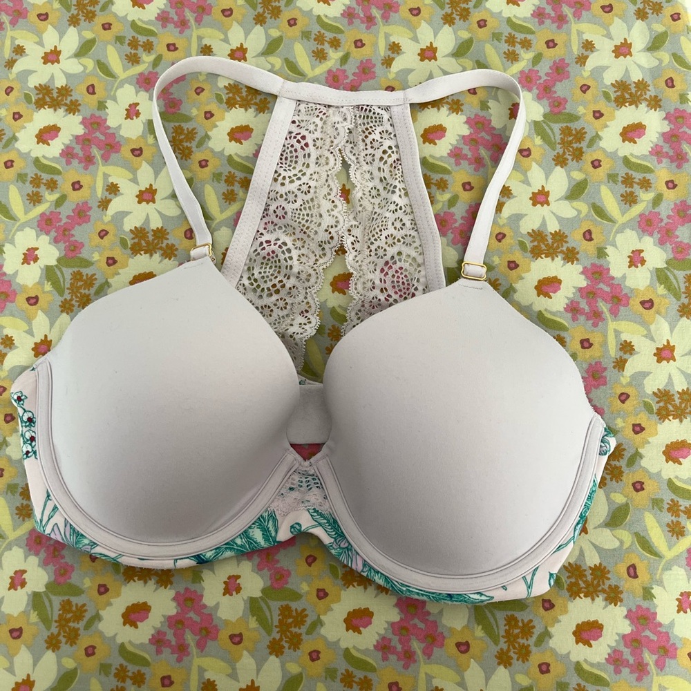 Soma 36B Lace-Back Pink Bra